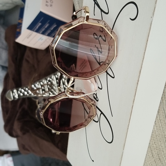 Brown high quality SUNGLASSES cut Shining octagon Round Rhinestone Sunglasses … - Picture 1 of 4